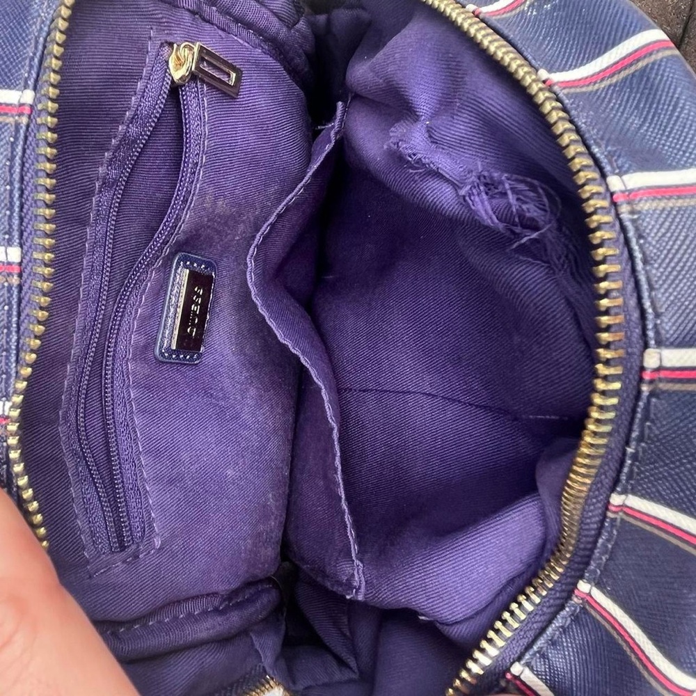 Guess Mini Backpack - image 3